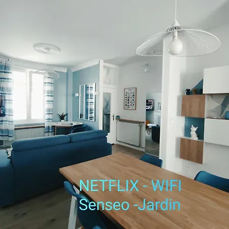 Дом отдыха Maison Amienoise Avec Terrasse Et Jardinet