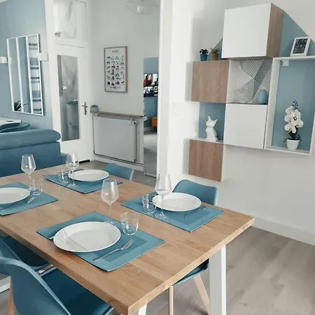 Maison Amienoise Avec Terrasse Et Jardinet Дом отдыха Амьен