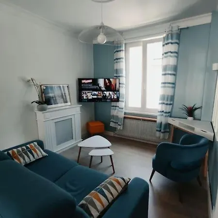 Maison Amienoise Avec Terrasse Et Jardinet Дом отдыха
